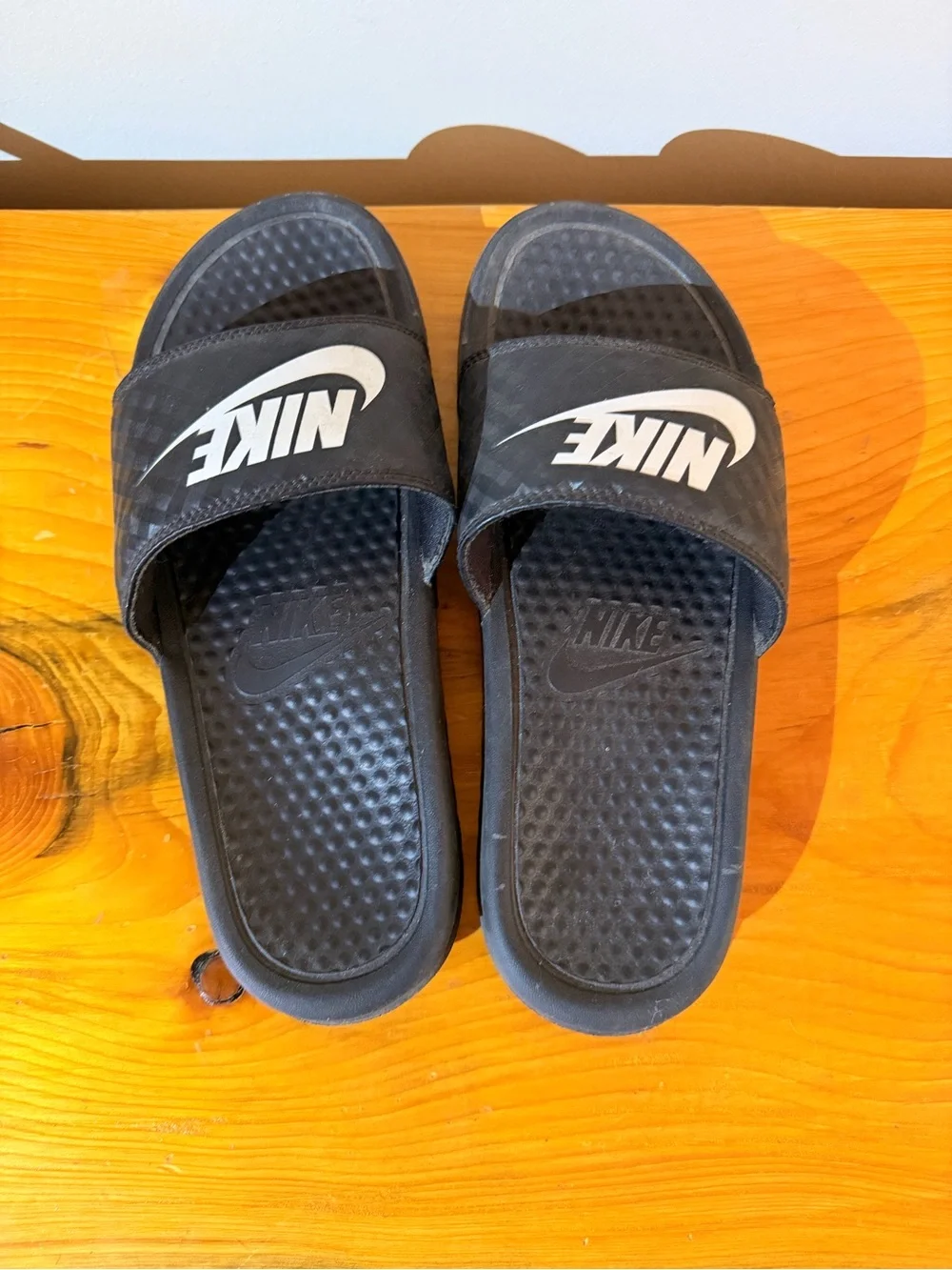 Nike classic slide